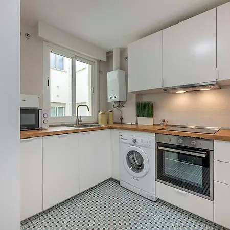 Puerto Banus - Modern Apartament, 2 Bedrooms Marbella